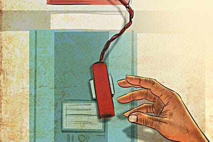 बिना कारण अलार्म चेन खींचना बना यात्रियों की परेशानी का कारण: पूर्व रेलवे ने जताई चिंता 5 10-chain_l