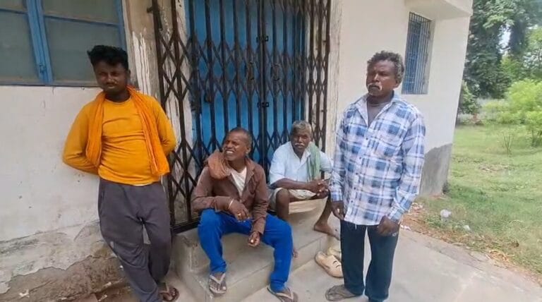 पोखर में नहाने गया युवक डूबा, शव मिलने से गांव में मचा कोहराम 10 Screenshot_2025-05-21-16-32-44-20_6012fa4d4ddec268fc5c7112cbb265e7