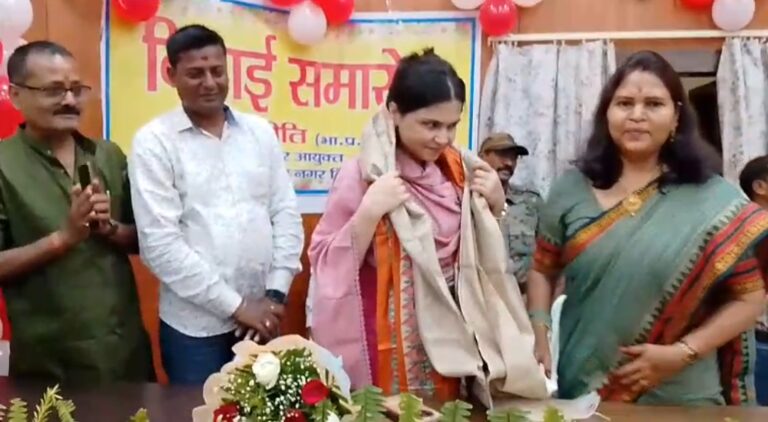 भागलपुर नगर आयुक्त डॉ. प्रीति का तबादला, जहानाबाद में संभालेंगी डीडीसी का पद 10 Screenshot_2025-05-26-16-22-40-13_6012fa4d4ddec268fc5c7112cbb265e7