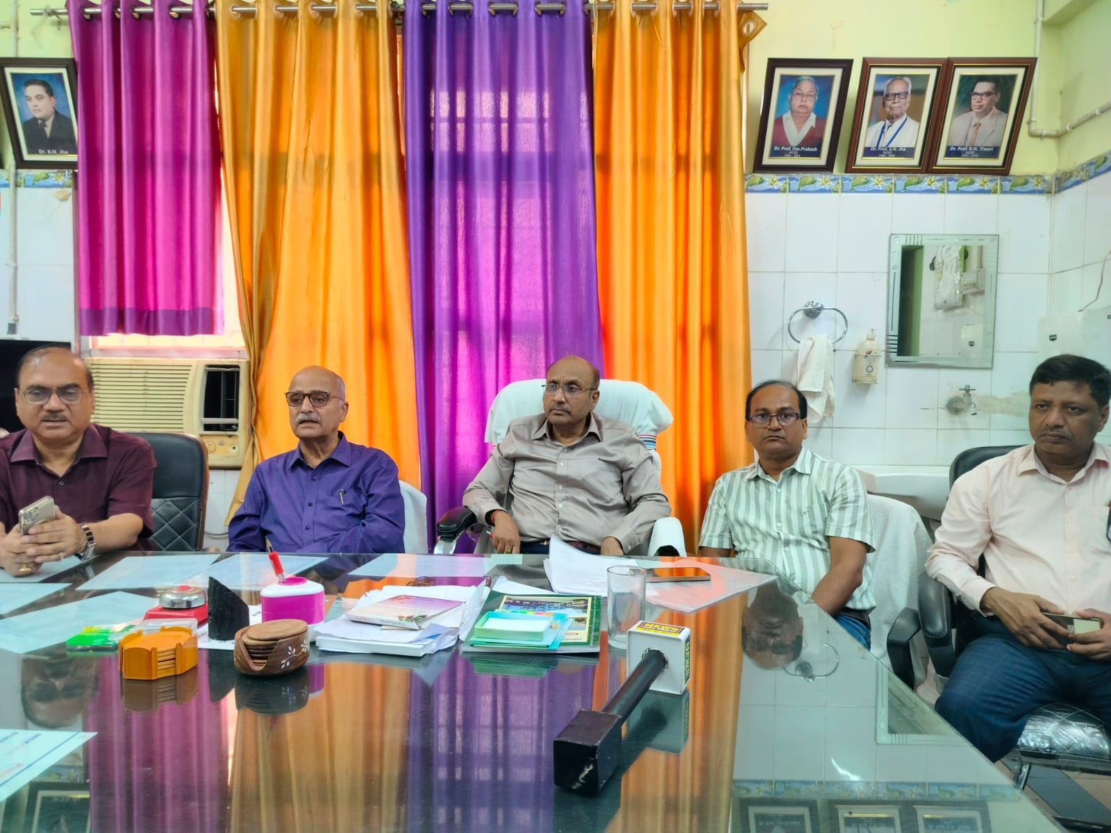 मेडिकल कॉलेज में 9 जून से विशेष चिकित्सा कार्यक्रम, सर्जरी क्षेत्र में नवाचार और प्रशिक्षण पर रहेगा फोकस 1 IMG-20250605-WA0441