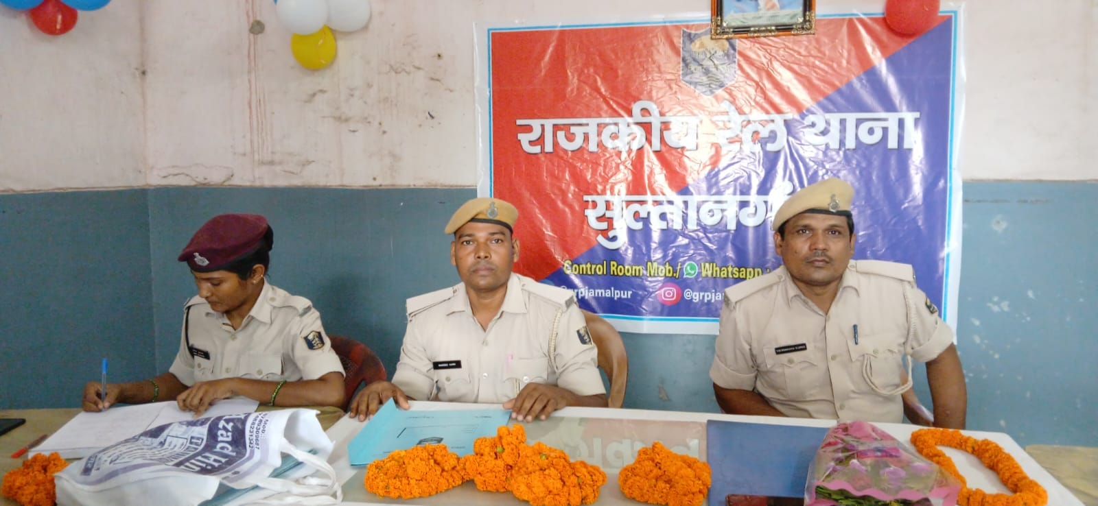 श्रावणी मेला: सुल्तानगंज रेलवे स्टेशन में राजकीय थाना का उद्घाटन, कांवरियों की सुरक्षा पर विशेष जोर 1 IMG-20250707-WA0043