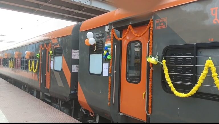 प्रधानमंत्री मोदी ने वर्चुअल मोड में भागलपुर से अमृत भारत एक्सप्रेस को दिखाई हरी झंडी 1 Screenshot_2025-07-18-13-18-39-42_6012fa4d4ddec268fc5c7112cbb265e7