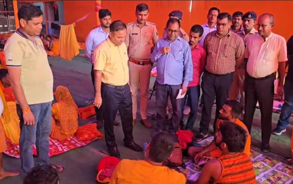 श्रावणी मेला 2025: व्यवस्था की सख्त निगरानी में जुटे डीएम, श्रद्धालुओं से लिया सीधा फीडबैक 1 Screenshot_2025-07-31-17-08-17-34_6012fa4d4ddec268fc5c7112cbb265e7