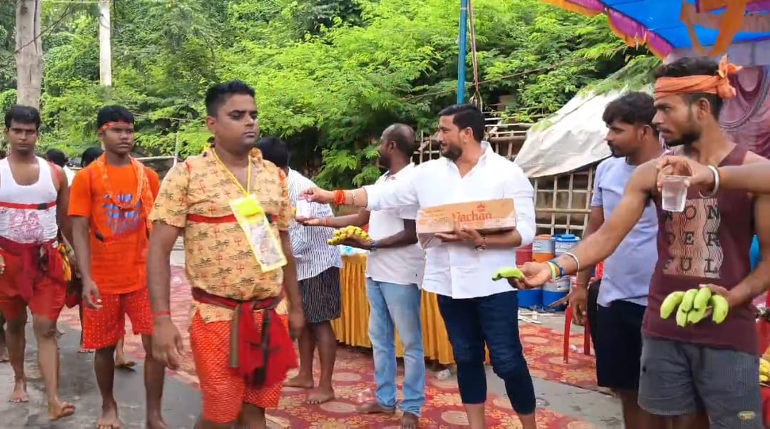 अंतिम सोमवारी पर उमड़ा श्रद्धा का सैलाब: गंगा घाट से जगदीशपुर तक शिवमय हुआ भागलपुर, सेवा में जुटे सैकड़ों शिविर 1 Screenshot_2025-08-03-16-10-38-14_6012fa4d4ddec268fc5c7112cbb265e7