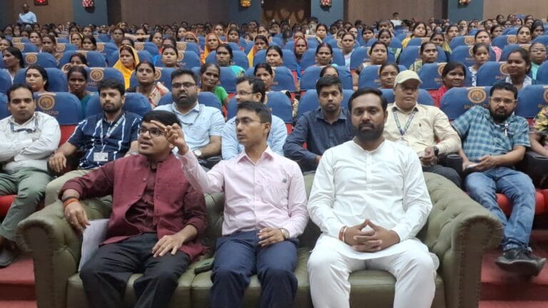 भागलपुर की जीविका दीदियों ने पीएम मोदी को दिया धन्यवाद, कहा – महिलाओं के आर्थिक स्वावलंबन की नई दिशा 6 IMG-20250902-WA0590