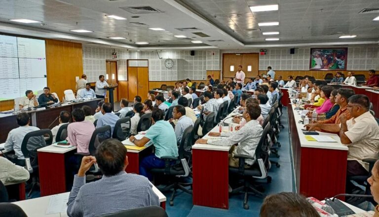 🌾 बिहार में कृषि विभाग की राज्यस्तरीय समीक्षा बैठक, किसानों की आय बढ़ाने पर विशेष जोर 3 IMG-20250903-WA0671