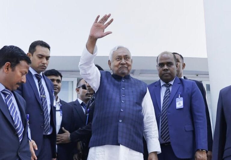 बिहार में नई सरकार का मेगा ऐलान: 2030 तक 1 करोड़ युवाओं को नौकरी और रोजगार, बनेगा पूर्वी भारत का टेक-हब 30 IMG-20251125-WA0390