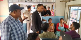 रेलवे का ‘टिकट चेकिंग’ स्ट्राइक: मालदा मंडल में बिना टिकट यात्रियों पर गिरी गाज, एक ही दिन में वसूला ₹4.29 लाख जुर्माना