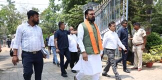 1 अणे मार्ग से पैदल सचिवालय पहुंचे मुख्यमंत्री सम्राट चौधरी, मनाया ‘नो व्हीकल डे’