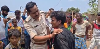 भागलपुर में प्रेमिका से मिलने पहुंचे युवक की ग्रामीणों ने की बेरहमी से पिटाई, पुलिस ने दोनों को लिया हिरासत में