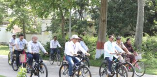 पर्यावरण संरक्षण: बिहार कृषि विश्वविद्यालय सबौर में मनाया गया “नो व्हीकल डे”, साइकिल से दफ्तर पहुंचे कुलपति और अधिकारी