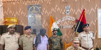 भागलपुर पुलिस की बड़ी कामयाबी: नाथनगर में भारी मात्रा में अवैध हथियारों के साथ एक अपराधी गिरफ्तार!
