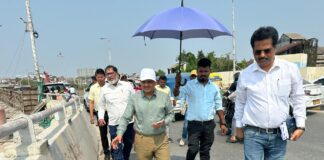पटना को मिलेगी जाम से मुक्ति: मीठापुर-चिरैयाटांड़ फ्लाईओवर का काम 70% पूरा, सचिव पंकज कुमार पाल ने दिए दिसंबर तक काम खत्म करने के सख्त निर्देश!