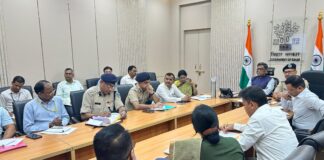 भारत-नेपाल सीमा पर सुरक्षा सख्त: नो-मेन्स लैंड से तत्काल हटेंगे अतिक्रमण, संदिग्ध वित्तीय गतिविधियों पर मुख्य सचिव का कड़ा एक्शन