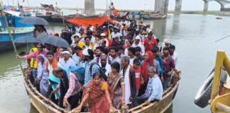 विक्रमशिला सेतु संकट के बीच गंगा पार नाव और स्टीमर सेवा हुई पूरी तरह FREE, जेब खाली करने की जरूरत नहीं!