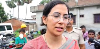 भागलपुर की सभी पंचायतों में मना ‘पंचायत विकास दिवस’, बरारी पहुँचे प्रभारी सचिव और DM; जनभागीदारी पर दिया जोर