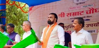 बिहार पुलिस की सुरक्षा व्यवस्था होगी अभेद्य! CM सम्राट चौधरी ने 84 हाईटेक वाहनों को हरी झंडी दिखाकर किया रवाना