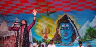 भागलपुर: धांधी बेलारी में गूंजे शिव भजन, श्रावणी मेले के सांस्कृतिक मंच का शानदार आगाज
