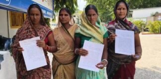 ग्राम सड़क पर फिर हुआ अवैध अतिक्रमण: बड़हरा गांव के लोगों में भारी आक्रोश, जिलाधिकारी से लगाई स्थायी समाधान की गुहार