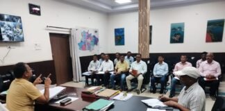 भागलपुर में विकसित भारत जी राम जी और जल-जीवन-हरियाली अभियान की समीक्षा, डीडीसी ने मनरेगा ई-केवाईसी और पौधारोपण में तेजी लाने के दिए निर्देश