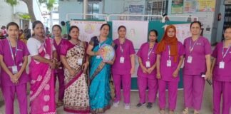 मां का दूध नवजात के लिए क्यों है संजीवनी? विश्व स्तनपान सप्ताह पर सदर अस्पताल में माताओं को दिया गया खास डेमो