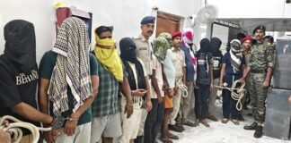 मधुबनी में मध्यरात्रि ‘सर्जिकल स्ट्राइक’: आर्केस्ट्रा की आड़ में चल रहे जिस्मफरोशी और शोषण के काले धंधे का भंडाफोड़, 40 नाबालिग लड़कियां रेस्क्यू!