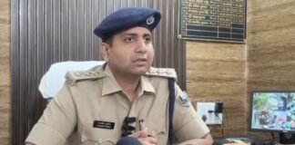 भागलपुर पुलिस को बड़ी सफलता: पीएनबी बैंक के पास से चोरी हुई बाइक बरामद, शातिर चोर भुटन गिरफ्तार