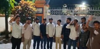 टीएमबीयू कुलपति आवास पर एबीवीपी का धावा: छात्रावासों की बदहाली पर दिया 5 दिनों का अल्टीमेटम
