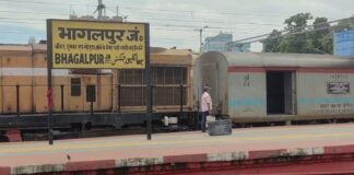 राजेंद्र नगर रेलवे पुल पर दोहरीकरण कार्य का असर, भागलपुर-पटना की करीब एक दर्जन ट्रेनें डायवर्ट
