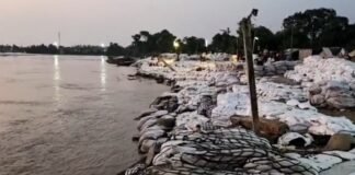 राघोपुर तटबंध पर टला बड़ा खतरा, 4 दर्जन से ज्यादा इंजीनियरों ने दिन-रात संभाला मोर्चा
